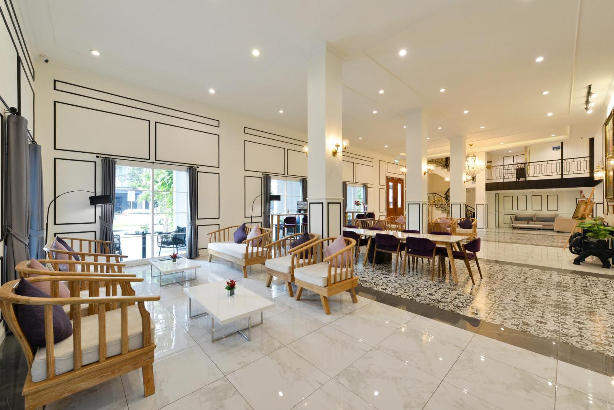 Villa De Pranakorn Банкок Екстериор снимка Lobby